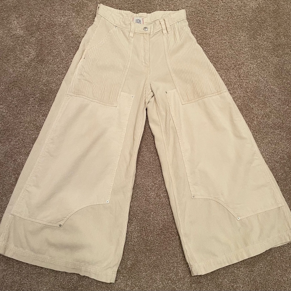 Wide-Leg Corduroy Pants